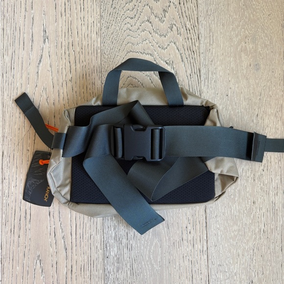 Mystery Ranch bag - NWT - Picture 8 of 10